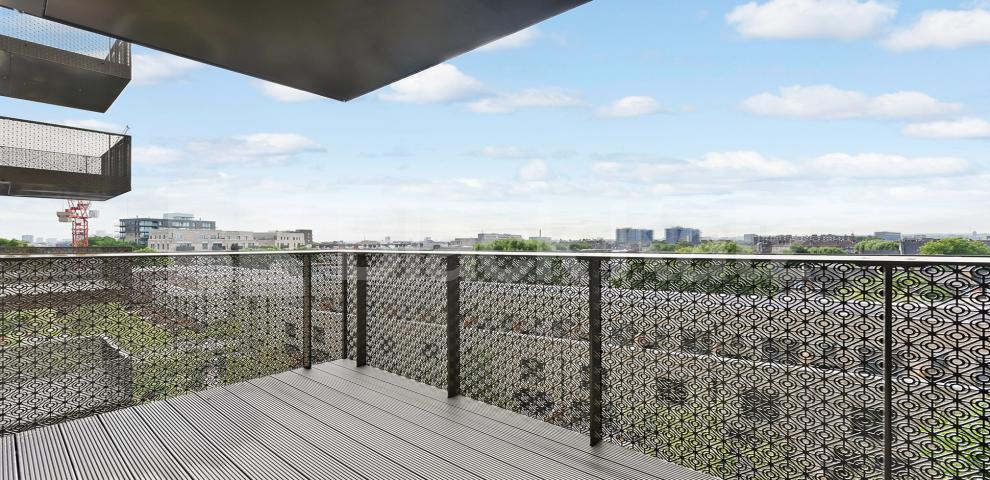 			UNDER OFFER , 2 Bedroom, 1 bath, 1 reception Apartment			 Drake Apartments.26 Heygate Street, Elephant and Castle